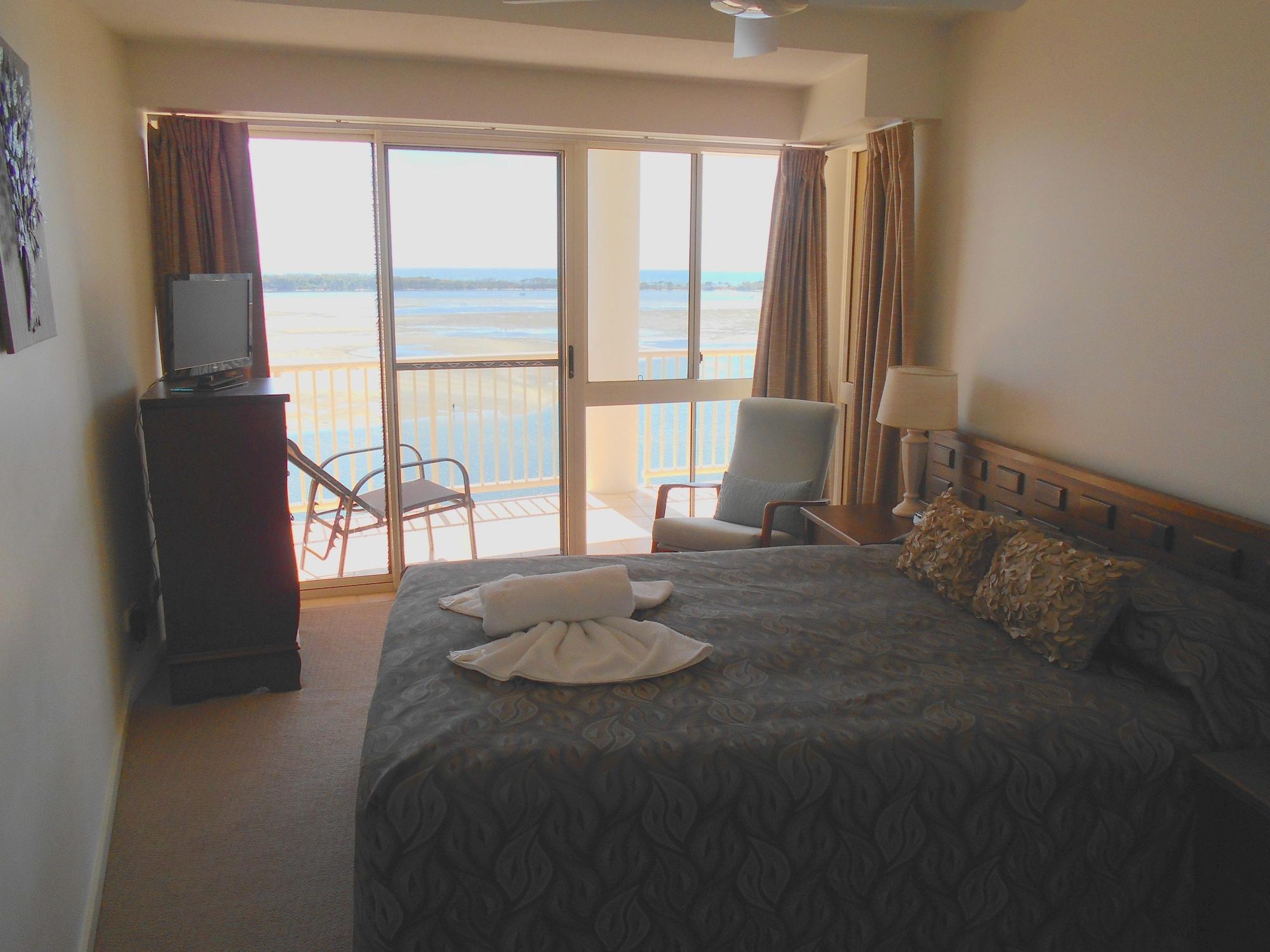קלונדרה Riviere On Golden Beach מראה חיצוני תמונה