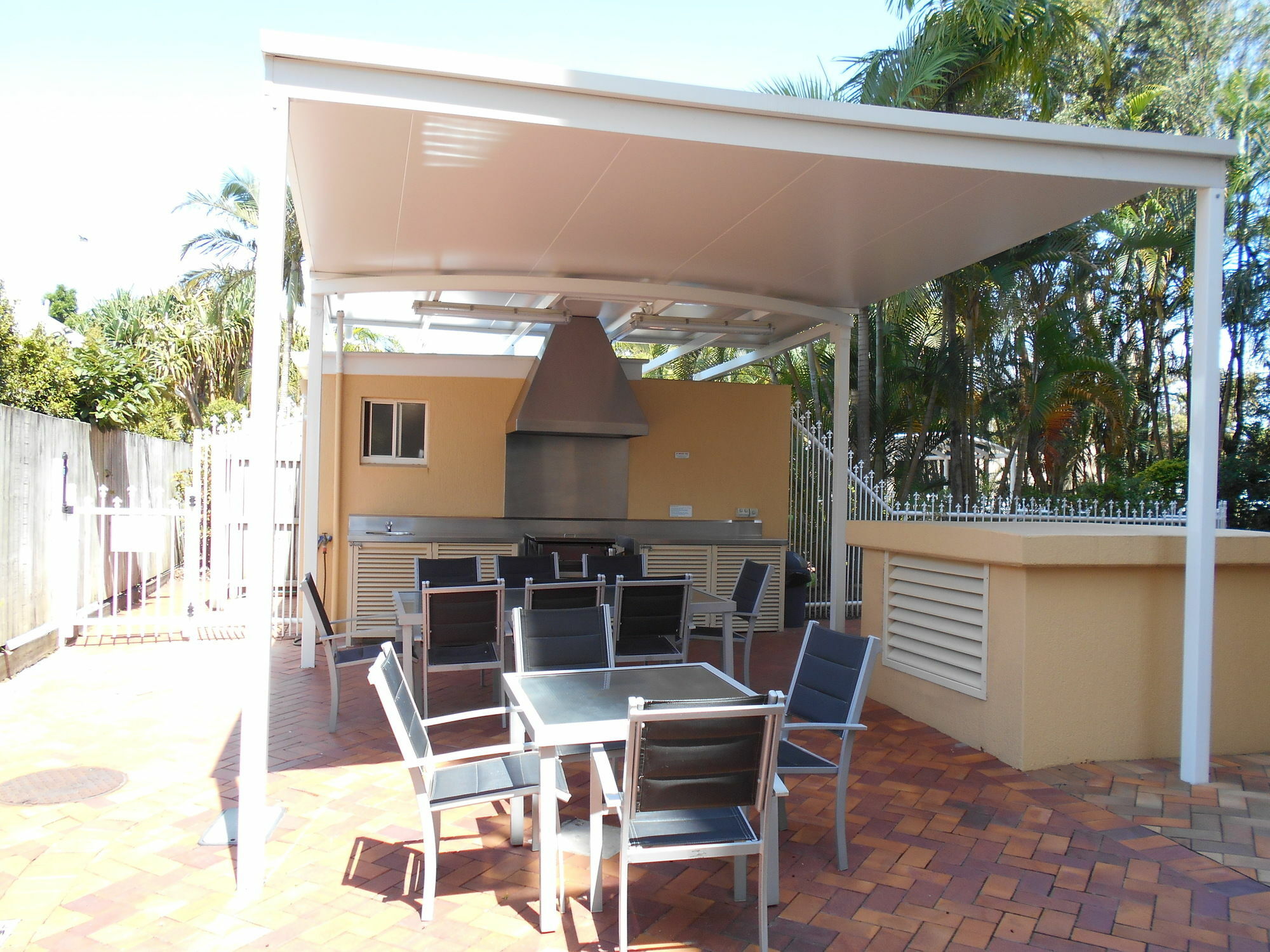 קלונדרה Riviere On Golden Beach מראה חיצוני תמונה