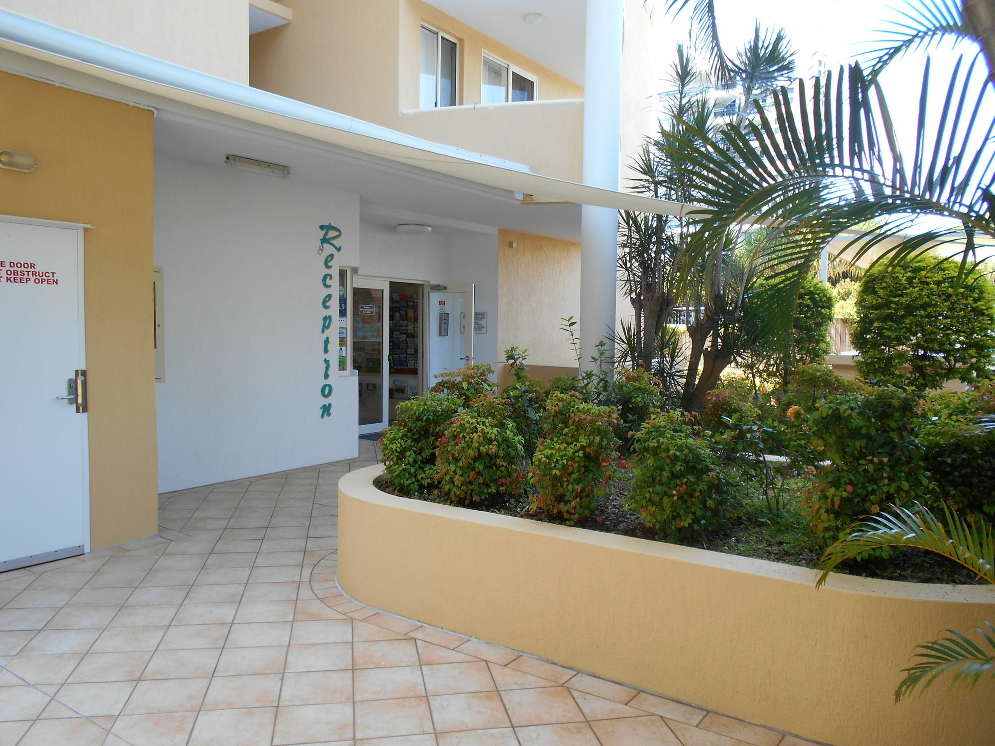 קלונדרה Riviere On Golden Beach מראה חיצוני תמונה